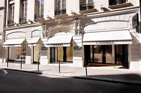 chanel maison moda